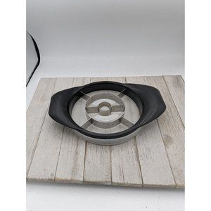 Pampered Chef #1 Pineapple Wedger Corer Cutter Slicer 2416 W/ Blade Guard Cover